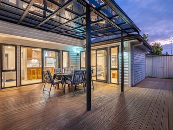PERFECT MODERN PACKAGE !!!