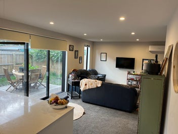 Image 1 of 8