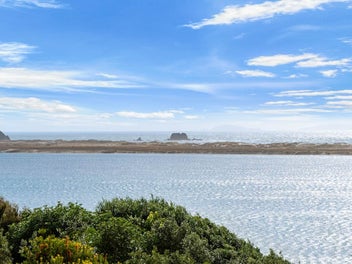 Cheviot Street Opportunity - Location and Views