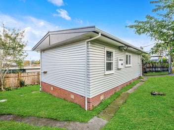 Affordable Newly Renovated Gem
