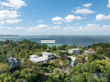 Family Lifestyle with Stellar Views