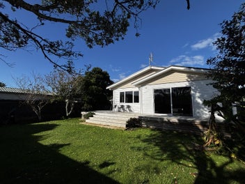 Image 1 of 25