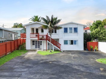 Deceased Estate - Must Sell!