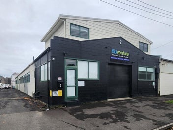 Image 1 of 8