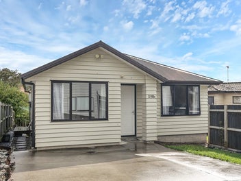 Freehold & Affordable! Overseas Owners say: SELL