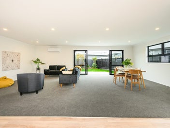 Large 191m2 4bdr Home! BRAND NEW!!