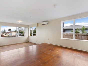 Vacant & Must Be Sold - Urgent Do-Up Opportunity!