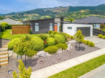 Impressive, Quality, Sunny, Home!