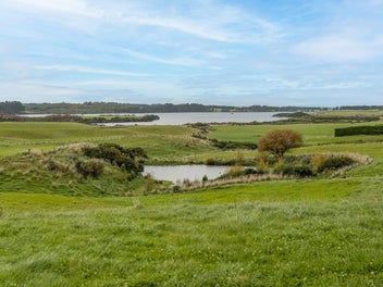 Endless changing views