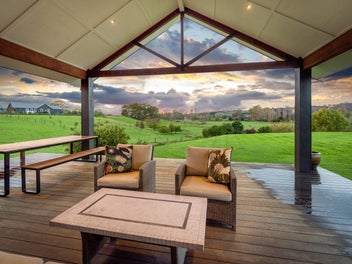 Elevated Living in Clevedon