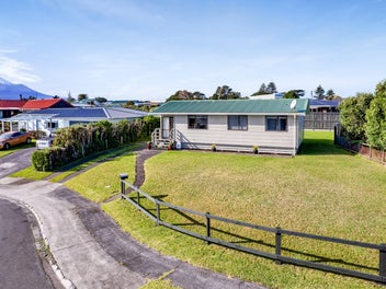 Image 1 of 20
