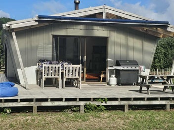 Affordable Coastal Living - Omamari Beach