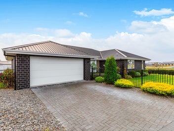 Fabulous Family Home in Sought-after Suburb