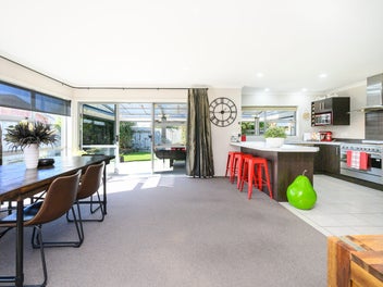 SPACIOUS FAMILY LIVING