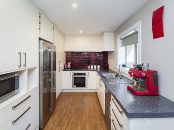 Sharp seller, serious intent - Secure it now