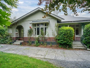Image 1 of 21