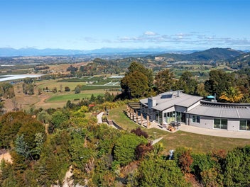 Architectural Masterpiece - Panoramic Extravagance