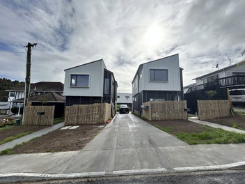 Luxury living in tranquil Bayview