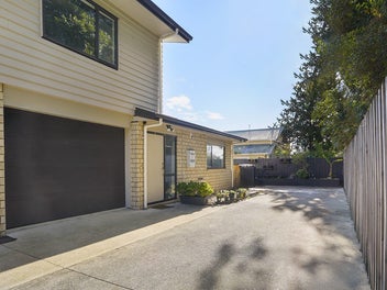 Modern Comfort & Investment Opportunity
