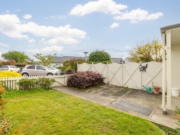 Over 60s Lifestyle in Friendly Village!