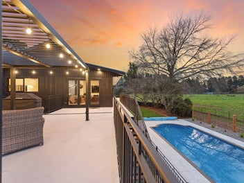Contemporary Countryside Sophistication