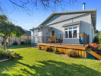 Character Home with Outdoor Charm in Putaruru