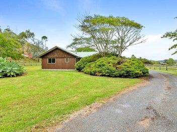 FEEL CONNECTED – RUAKAKA LIFESTYLE