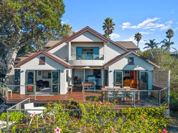 Superb Mediterranean style villa, two homes in one