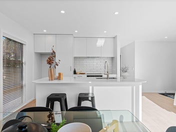 Super Central, Brand New! BEO $644,500