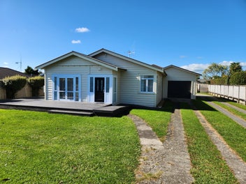 Image 1 of 20