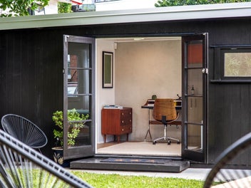 Hidden Gem with Garden Studio