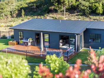 Embrace Space, Serenity And Views!