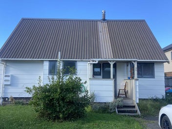Image 1 of 7