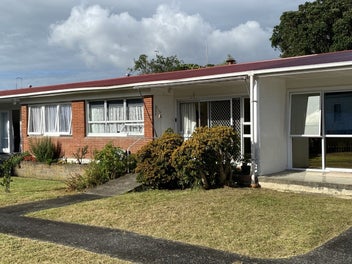 Image 1 of 9