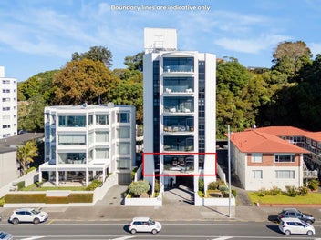 Entire-Floor Apartment with Breathtaking Views