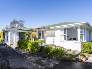 A Smart Buy on Hornsby!