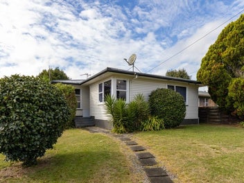 4 Bedrooms - Hillcrest/Berkley Zone