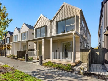 Limited-Time Opportunity- Now $899,000
