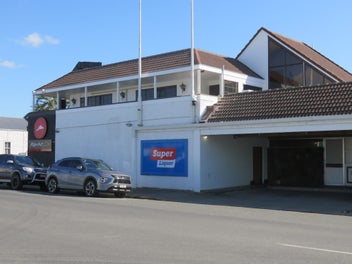 Image 1 of 1