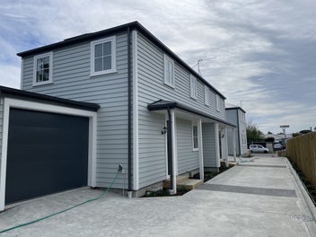 Image 1 of 8
