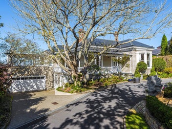 Timeless Luxury, Prime Location