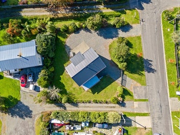 Bay Views and Big Garaging!