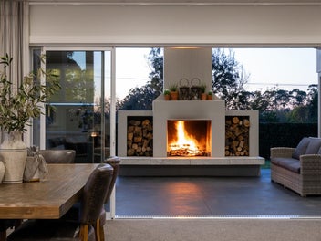 Space, Elegance and Effortless Entertaining