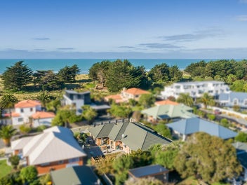 Live the ultimate coastal lifestyle