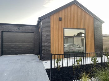 Image 1 of 11