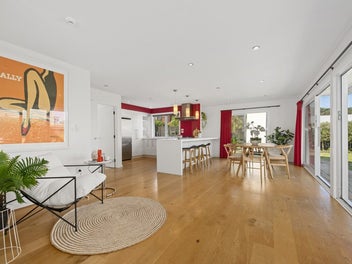 An Exceptional Family Residence Near the Beach