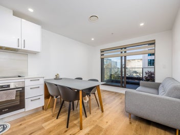Abandoned & Auction - Ready - Prime CBD Living
