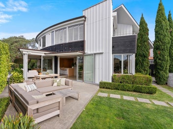 Low maintenance family living