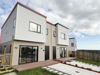 Image 1 of 20