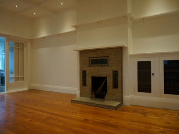 Image 1 of 8